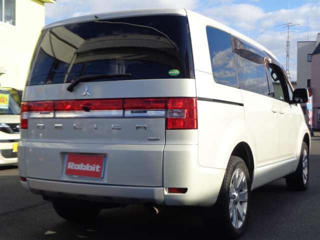 三菱 デリカ　Ｄ：５ ２．２ Ｄ パワーパッケージ ディーゼルターボ ４ＷＤ H29年 (中国) 99