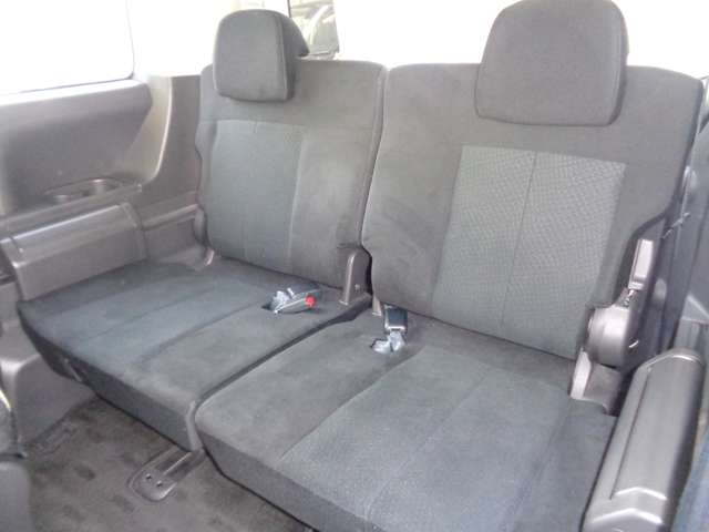 三菱 デリカ　Ｄ：５ ２．２ Ｄ パワーパッケージ ディーゼルターボ ４ＷＤ H29年 (中国) 99