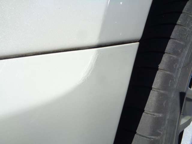 三菱 デリカ　Ｄ：５ ２．２ Ｄ パワーパッケージ ディーゼルターボ ４ＷＤ H29年 (中国) 99