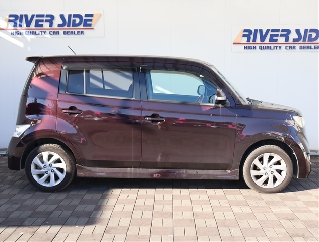 トヨタ ｂＢ １．５ Ｚ エアロパッケージ H22年 (関東) 99