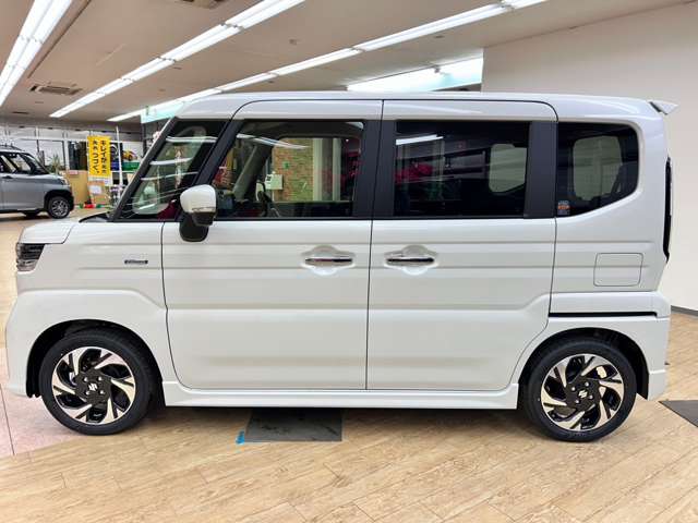 スズキ スペーシア ６６０ カスタム ハイブリッド ＸＳ ４ＷＤ R6年 (北海道) 99