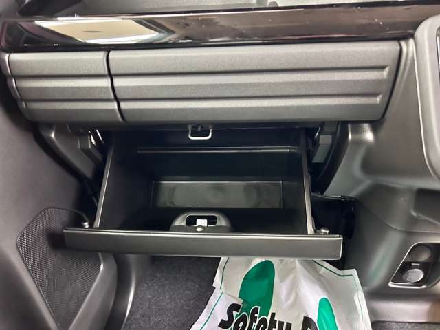 スズキ スペーシア ６６０ カスタム ハイブリッド ＸＳ ４ＷＤ R6年 (北海道) 99