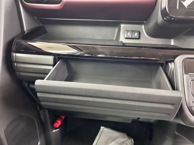 スズキ スペーシア ６６０ カスタム ハイブリッド ＸＳ ４ＷＤ R6年 (北海道) 99