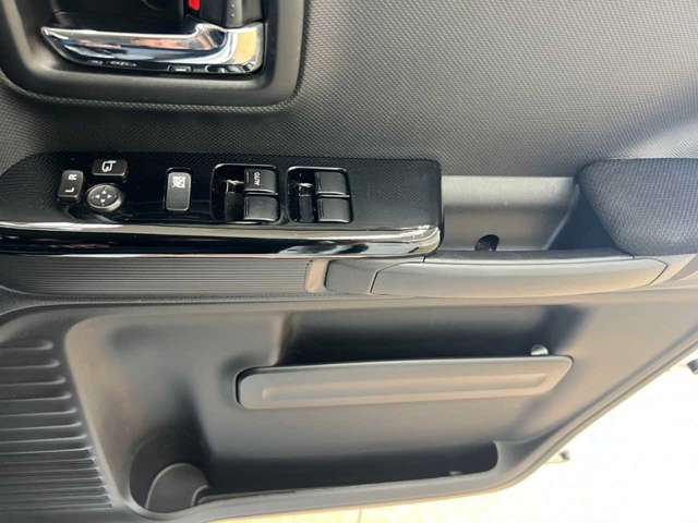 スズキ スペーシア ６６０ カスタム ハイブリッド ＸＳターボ ４ＷＤ R1年 (北海道) 99