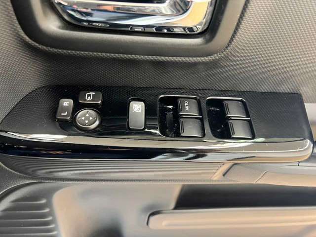 スズキ スペーシア ６６０ カスタム ハイブリッド ＸＳターボ ４ＷＤ R1年 (北海道) 99