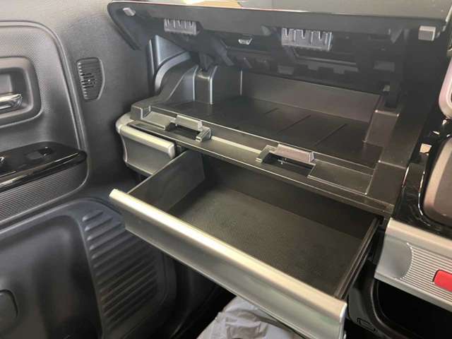 スズキ スペーシア ６６０ カスタム ハイブリッド ＸＳターボ ４ＷＤ R1年 (北海道) 99