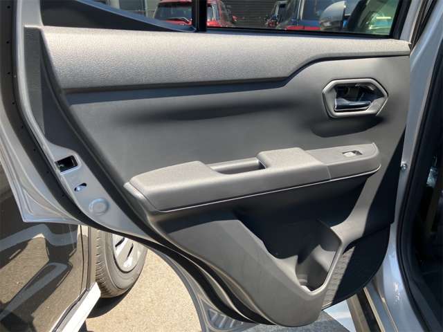 トヨタ ライズ １．２ Ｚ R5年 (東海) 99