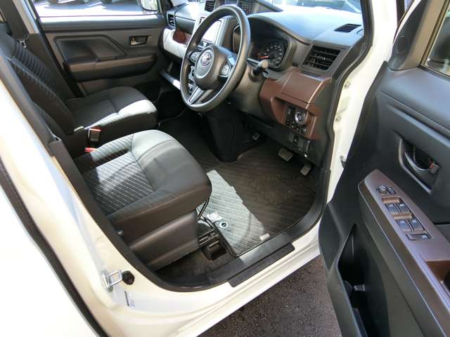 トヨタ タンク １．０ Ｘ Ｓ R1年 (中国) 99