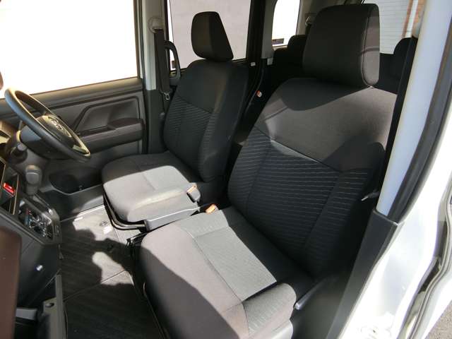 トヨタ タンク １．０ Ｘ Ｓ R1年 (中国) 99