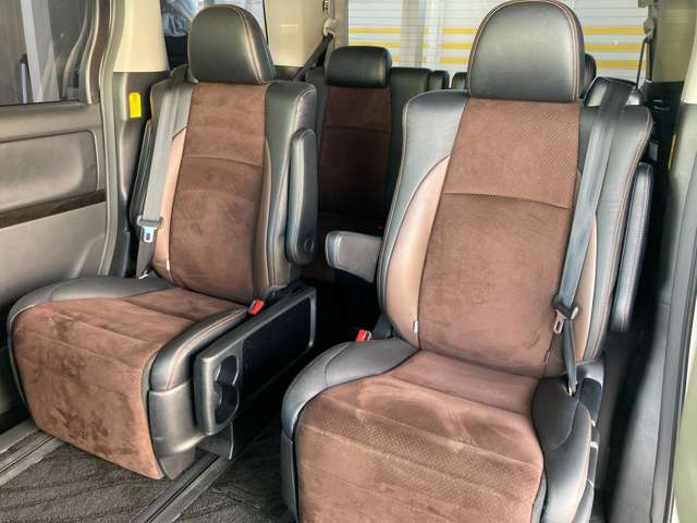 トヨタ アルファード ２．４ ２４０Ｓ タイプゴールド ４ＷＤ H25年 (東北) 99