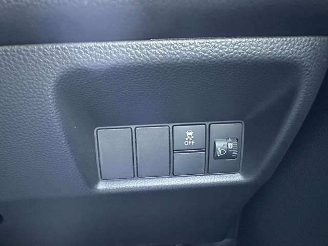 ホンダ フィット １．５ ホーム R5年 (東海) 99