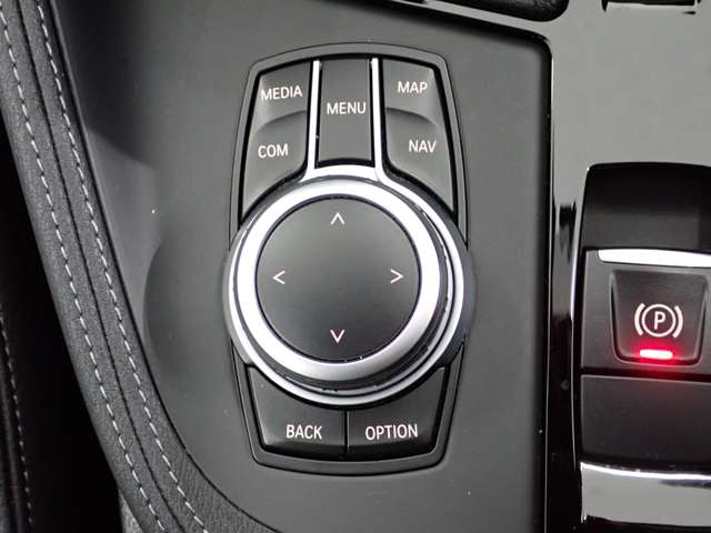 ＢＭＷ Ｘ１ Ｘドライブ １８Ｄ Ｘライン ４ＷＤ R3年 (関東) 99