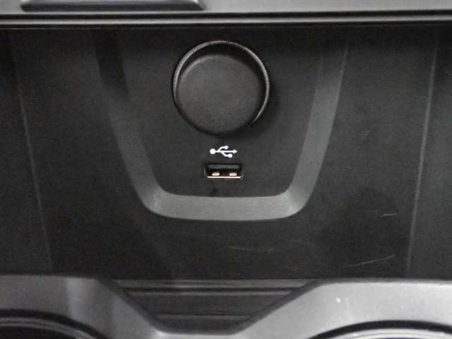 ＢＭＷ Ｘ１ Ｘドライブ １８Ｄ Ｘライン ４ＷＤ R3年 (関東) 99