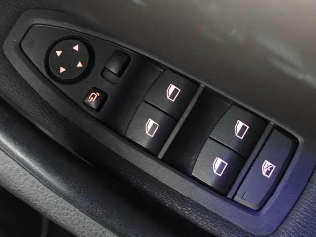 ＢＭＷ Ｘ１ Ｘドライブ １８Ｄ Ｘライン ４ＷＤ R3年 (関東) 99