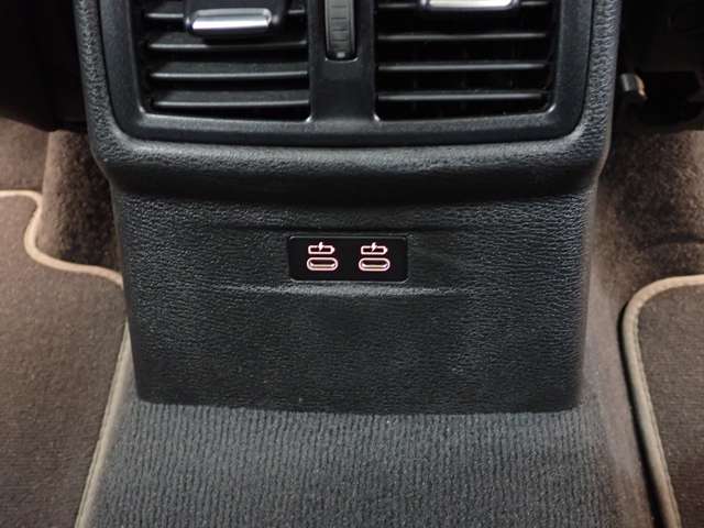 ＢＭＷ Ｘ１ Ｘドライブ １８Ｄ Ｘライン ４ＷＤ R3年 (関東) 99