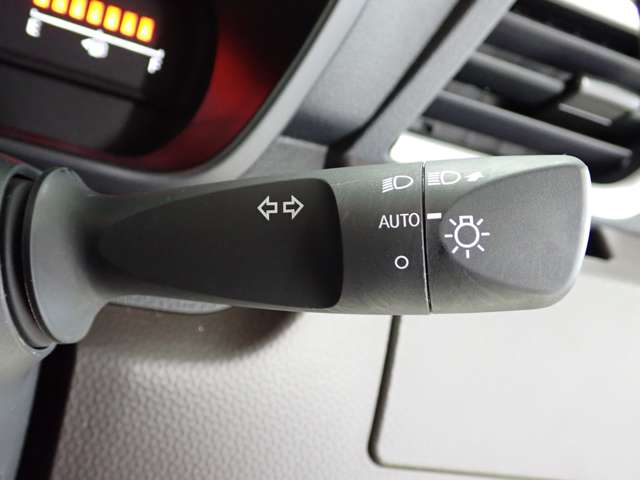 トヨタ ルーミー １．０ Ｇ R4年 (関東) 99