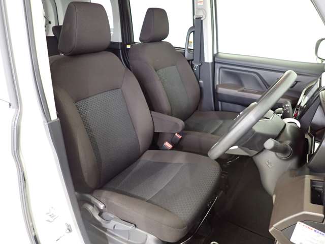 トヨタ ルーミー １．０ Ｇ R4年 (関東) 99