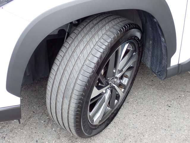 トヨタ カローラクロス １．８ Ｚ R5年 (関東) 99