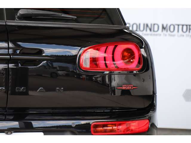 ミニ ミニクラブマン ジョン・クーパー・ワークス ４ＷＤ H29年 (近畿) 99