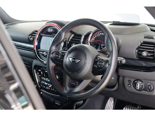 ミニ ミニクラブマン ジョン・クーパー・ワークス ４ＷＤ H29年 (近畿) 99