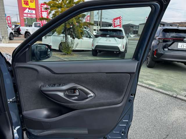 トヨタ ヤリスクロス　ハイブリッド １．５ ハイブリッド Ｚ R7年 (九州・沖縄) 99