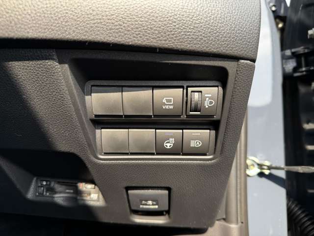 トヨタ ヤリスクロス　ハイブリッド １．５ ハイブリッド Ｚ R7年 (九州・沖縄) 99