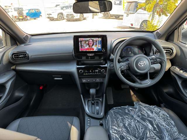 トヨタ ヤリスクロス　ハイブリッド １．５ ハイブリッド Ｚ R7年 (九州・沖縄) 99