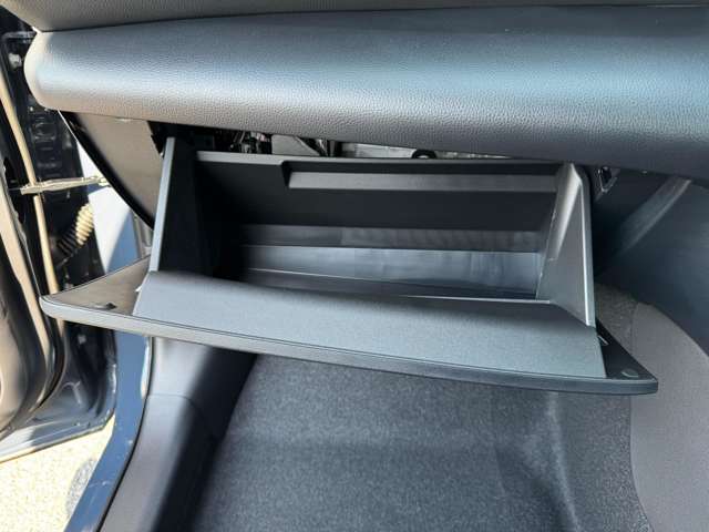 トヨタ ヤリスクロス　ハイブリッド １．５ ハイブリッド Ｚ R7年 (九州・沖縄) 99