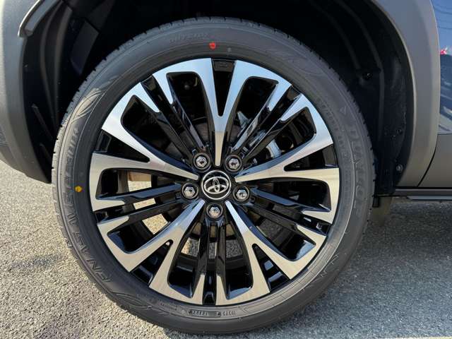 トヨタ ヤリスクロス　ハイブリッド １．５ ハイブリッド Ｚ R7年 (九州・沖縄) 99