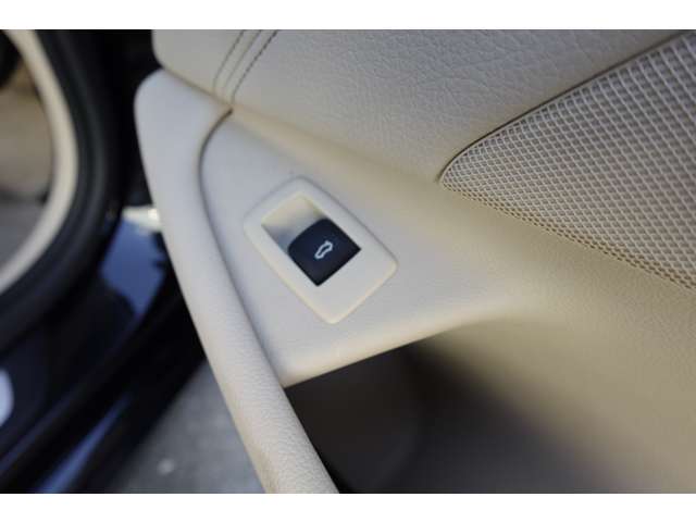 ＢＭＷ ５シリーズ ５２３Ｄ ラグジュアリー ディーゼルターボ H29年 (近畿) 99