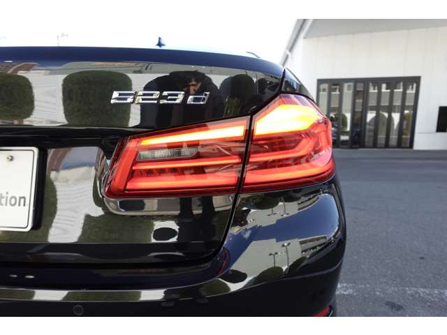 ＢＭＷ ５シリーズ ５２３Ｄ ラグジュアリー ディーゼルターボ H29年 (近畿) 99