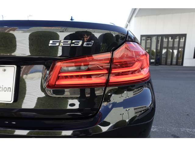 ＢＭＷ ５シリーズ ５２３Ｄ ラグジュアリー ディーゼルターボ H29年 (近畿) 99
