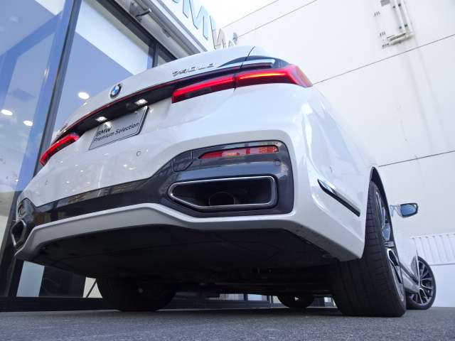 ＢＭＷ ７シリーズ ７４０ＬＤ Ｘドライブ Ｍスポーツ ディーゼルターボ ４ＷＤ R1年 (近畿) 99