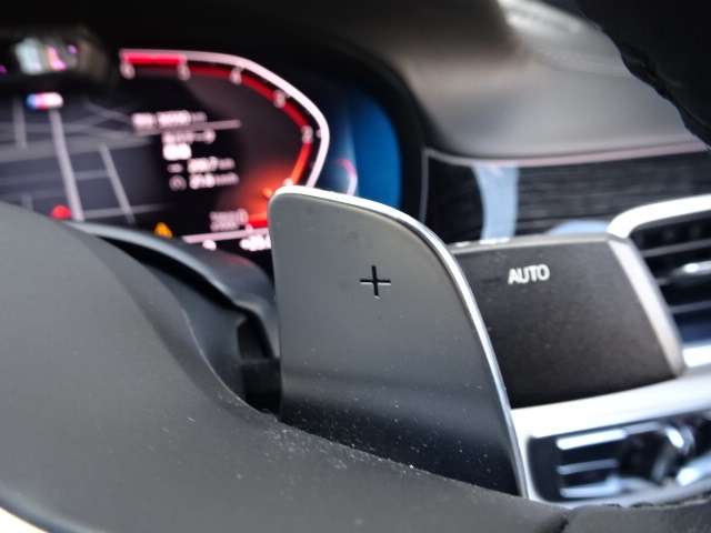 ＢＭＷ ７シリーズ ７４０ＬＤ Ｘドライブ Ｍスポーツ ディーゼルターボ ４ＷＤ R1年 (近畿) 99