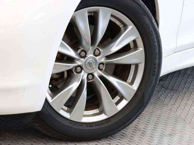 日産 フーガ　ハイブリッド ３．５ H24年 (関東) 99