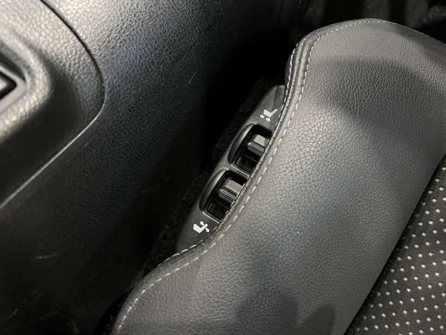 日産 フェアレディＺ ３．７ バージョン ＳＴ H29年 (関東) 99