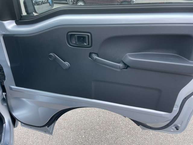 ダイハツ ハイゼットトラック ６６０ スタンダード ３方開 R4年 (中国) 99