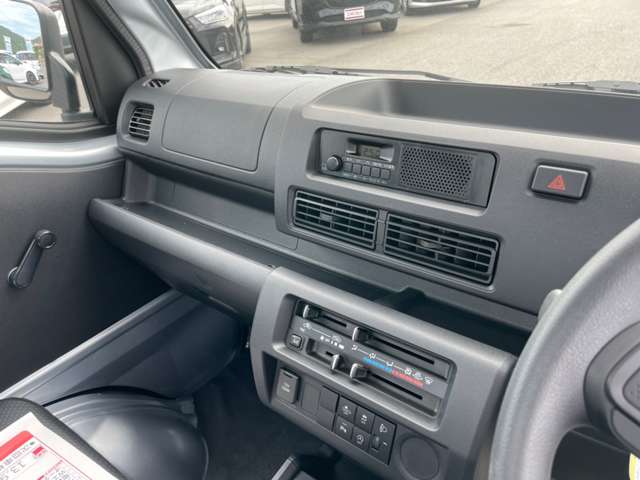 ダイハツ ハイゼットトラック ６６０ スタンダード ３方開 R4年 (中国) 99