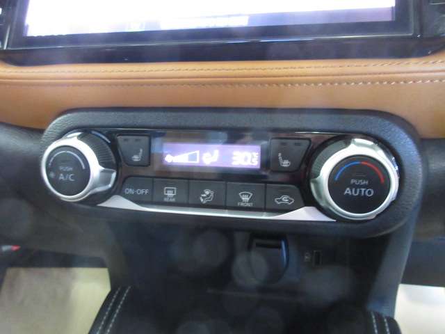 日産 キックス １．２ Ｘ ツートーン インテリアエディション （Ｅ－ＰＯＷＥＲ） R2年 (九州・沖縄) 99