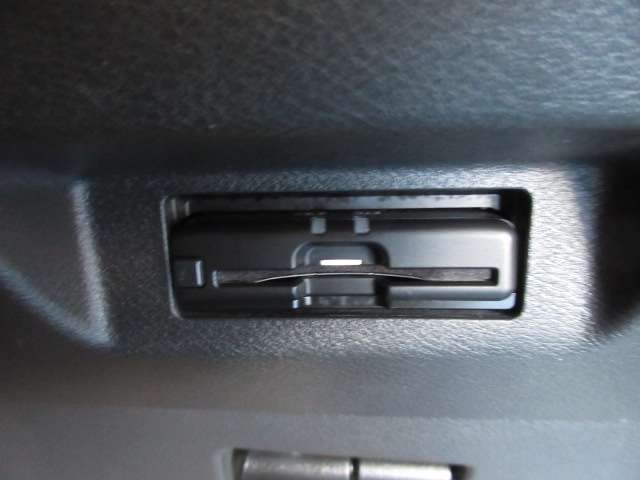 日産 キックス １．２ Ｘ ツートーン インテリアエディション （Ｅ－ＰＯＷＥＲ） R2年 (九州・沖縄) 99