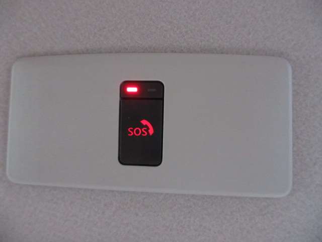 日産 キックス １．２ Ｘ ツートーン インテリアエディション （Ｅ－ＰＯＷＥＲ） R2年 (九州・沖縄) 99