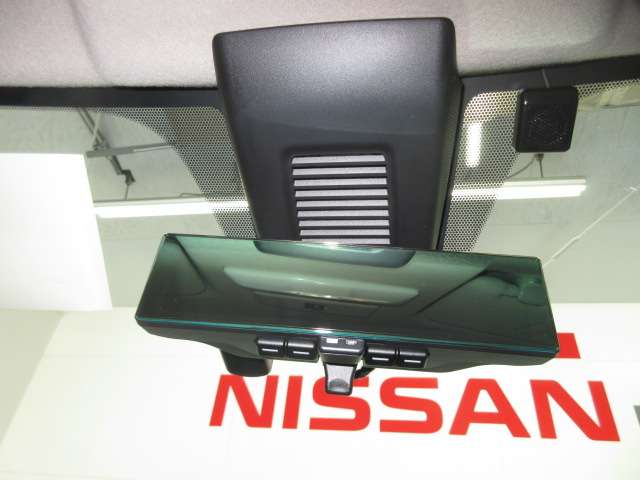 日産 キックス １．２ Ｘ ツートーン インテリアエディション （Ｅ－ＰＯＷＥＲ） R2年 (九州・沖縄) 99