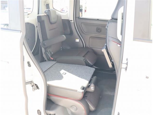 スズキ スペーシア　ギア ６６０ カスタム ハイブリッド ＸＳターボ R5年 (関東) 99