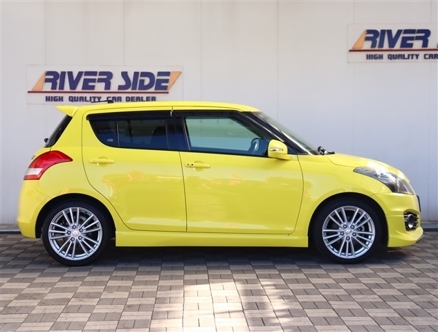 スズキ スイフト １．６ スポーツ H26年 (関東) 99