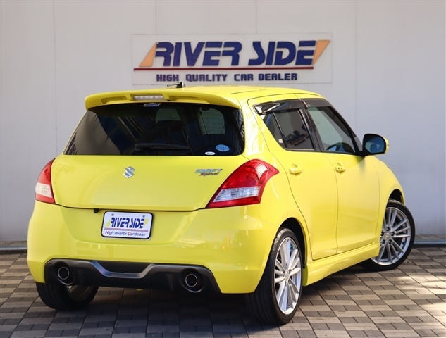 スズキ スイフト １．６ スポーツ H26年 (関東) 99