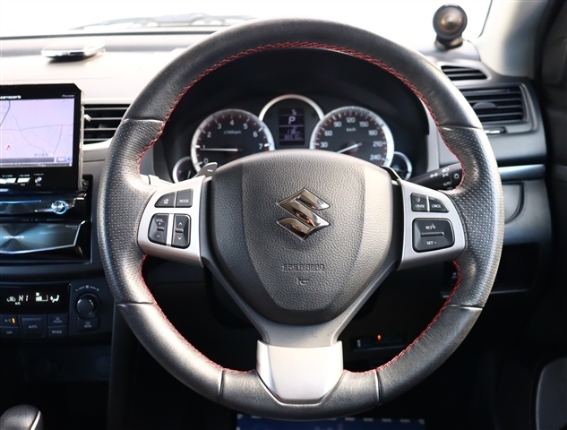 スズキ スイフト １．６ スポーツ H26年 (関東) 99