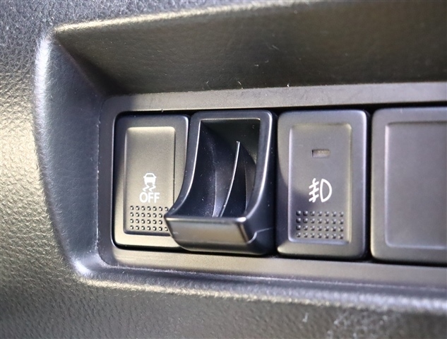 スズキ スイフト １．６ スポーツ H26年 (関東) 99