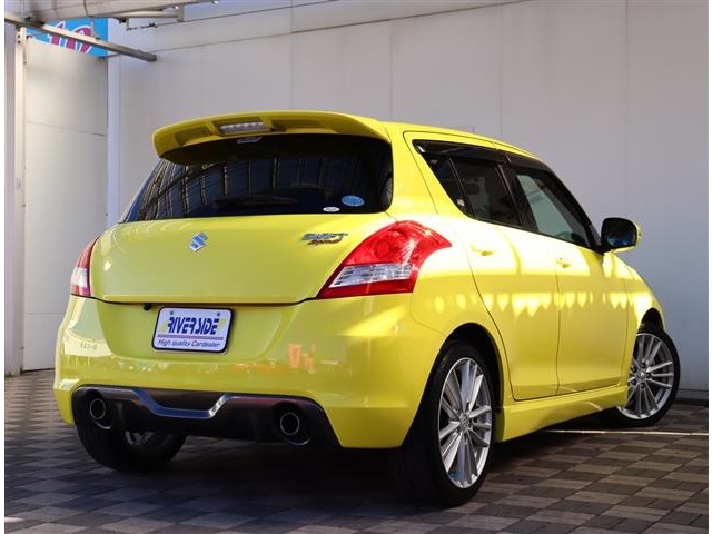 スズキ スイフト １．６ スポーツ H26年 (関東) 99