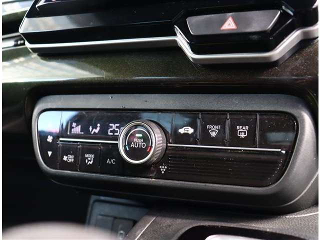 ホンダ Ｎ　ＢＯＸ カスタム ６６０ Ｇ Ｌ ホンダセンシング H30年 (関東) 99