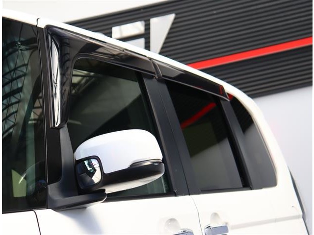 ホンダ Ｎ　ＢＯＸ カスタム ６６０ Ｇ Ｌ ホンダセンシング H30年 (関東) 99